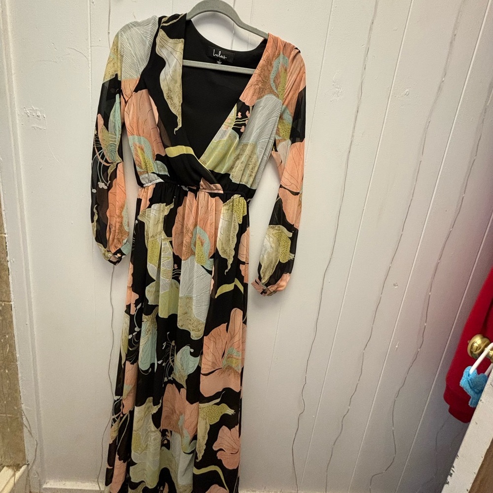 Lulus floral deep v maxi long sleeve dress black small